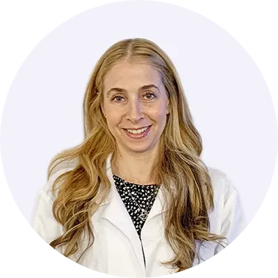 Shira Plonka headshot