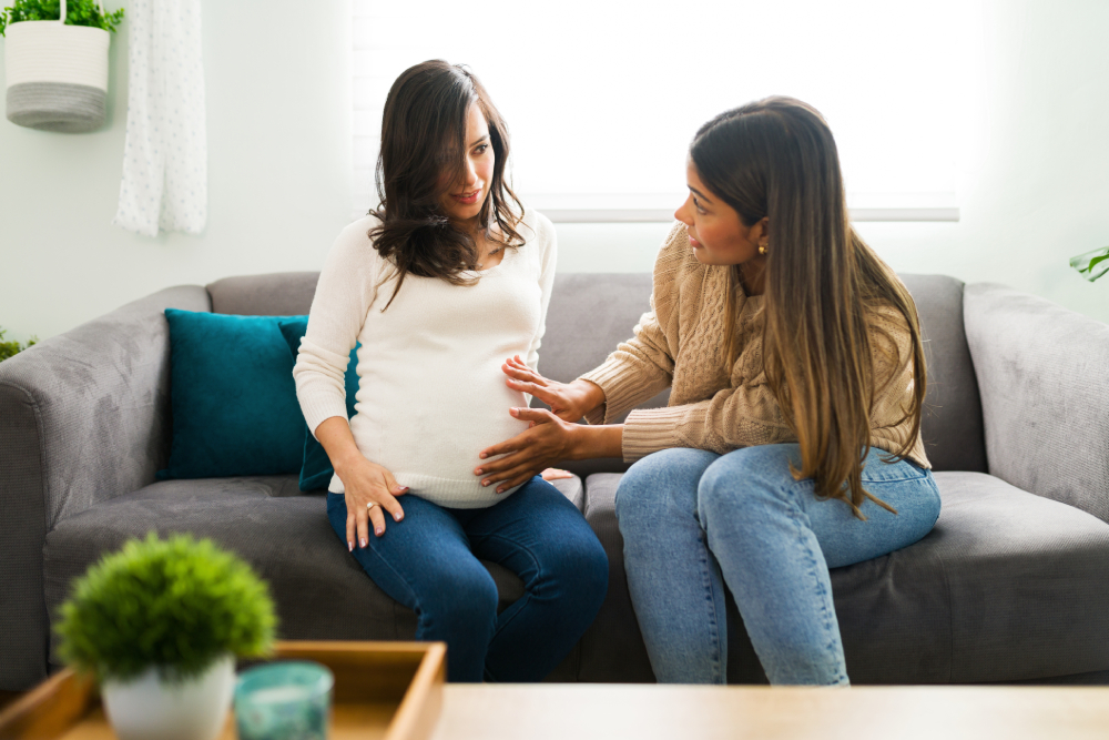 Signs Of A Twin Pregnancy Every Expectant Parent Should Know